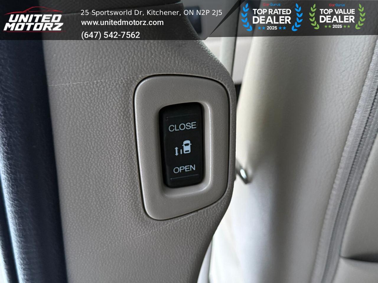 2012 Honda Odyssey Touring~V6~Beige Leather Seats~ Photo