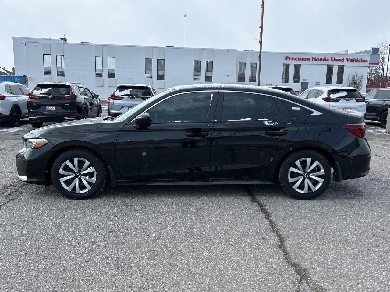 2025 Honda Civic Sedan LX CarPlay Bluetooth Rear Camera Low Kms Photo2