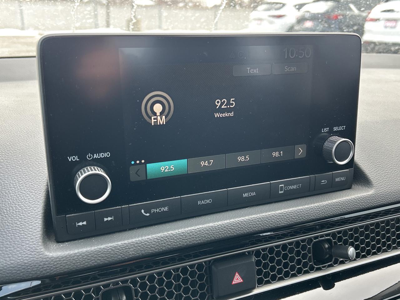 2025 Honda Civic Sedan LX CarPlay Bluetooth Rear Camera Low Kms Photo