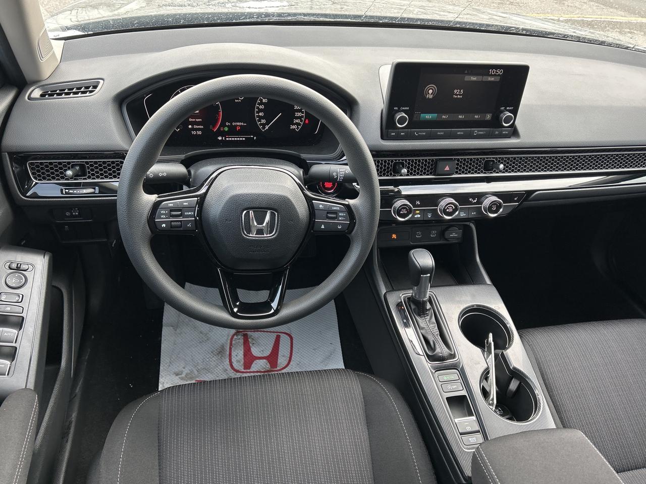 2025 Honda Civic Sedan LX CarPlay Bluetooth Rear Camera Low Kms Photo