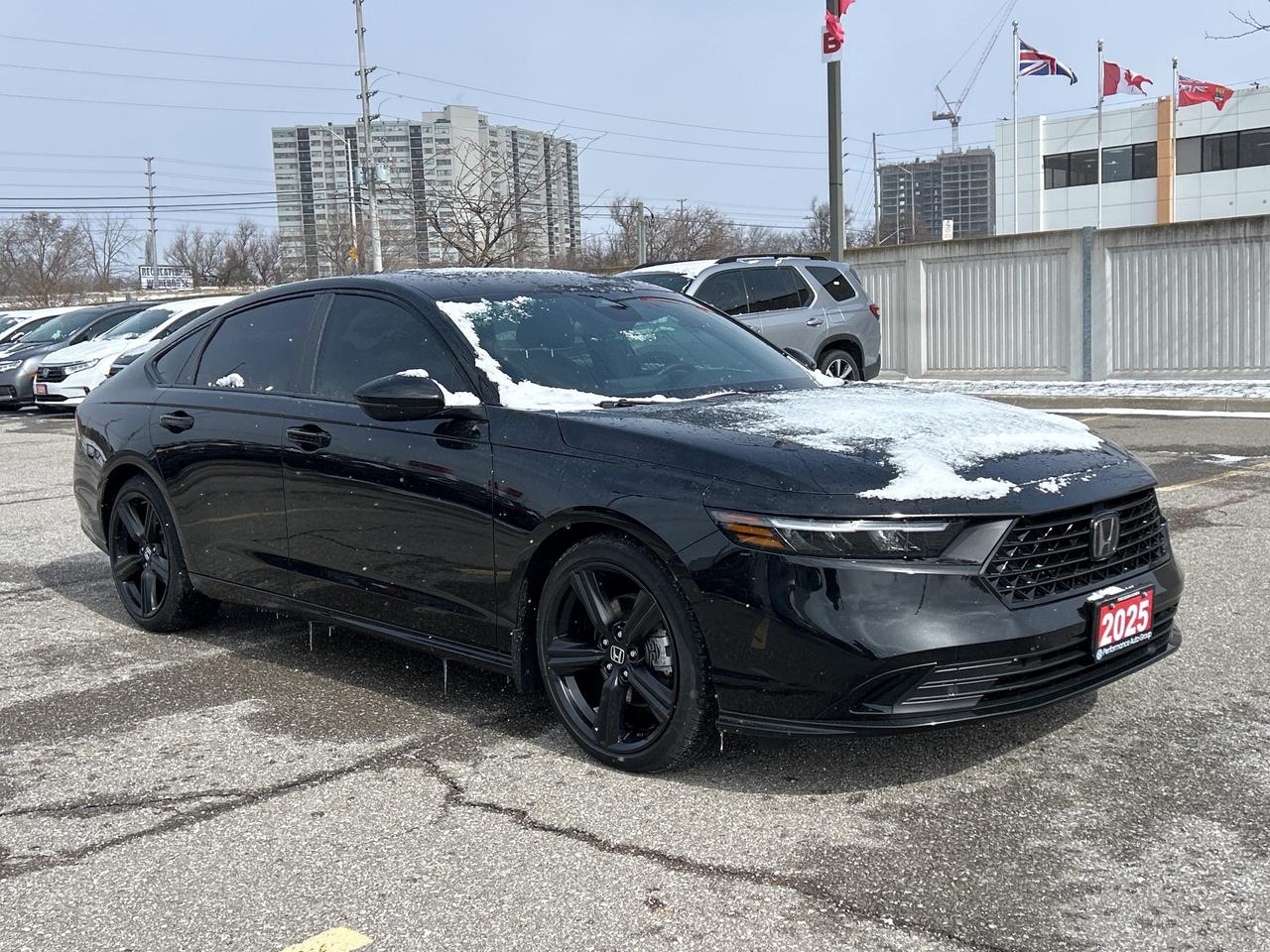 2025 Honda Accord Hybrid Sport-L Leather CarPlay Sunroof Heated Seats Photo
