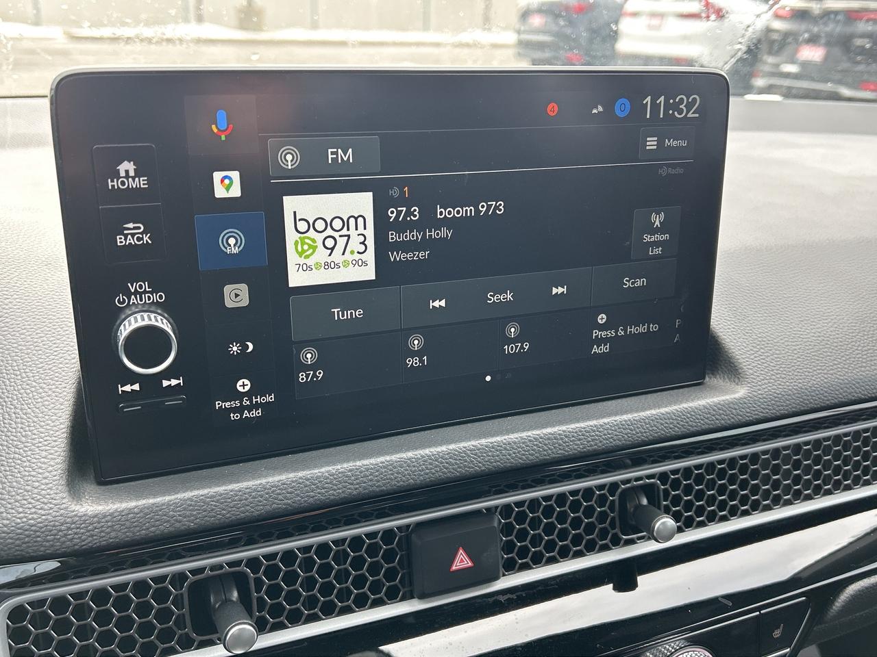 2025 Honda Civic Sedan Hybrid Sport Touring  Leather  Navi Roof Wireless Charger Photo