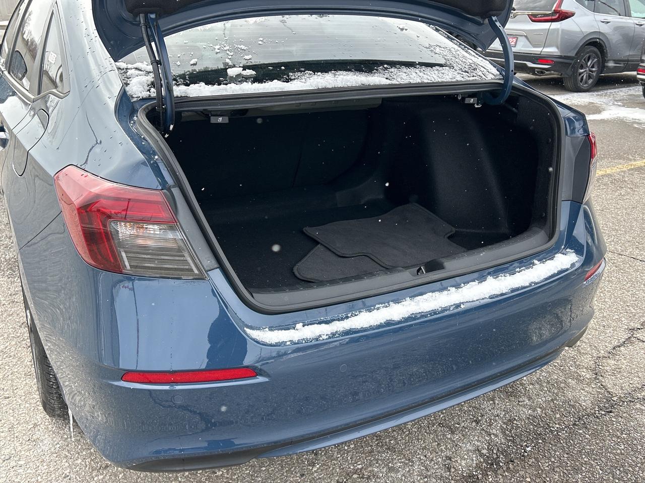 2025 Honda Civic Sedan Hybrid Sport Touring  Leather  Navi Roof Wireless Charger Photo