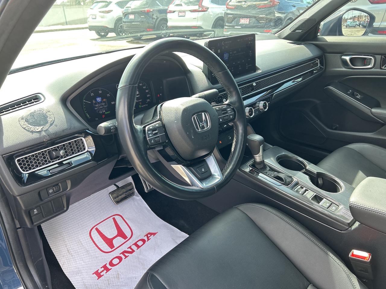 2025 Honda Civic Sedan Hybrid Sport Touring  Leather  Navi Roof Wireless Charger Photo