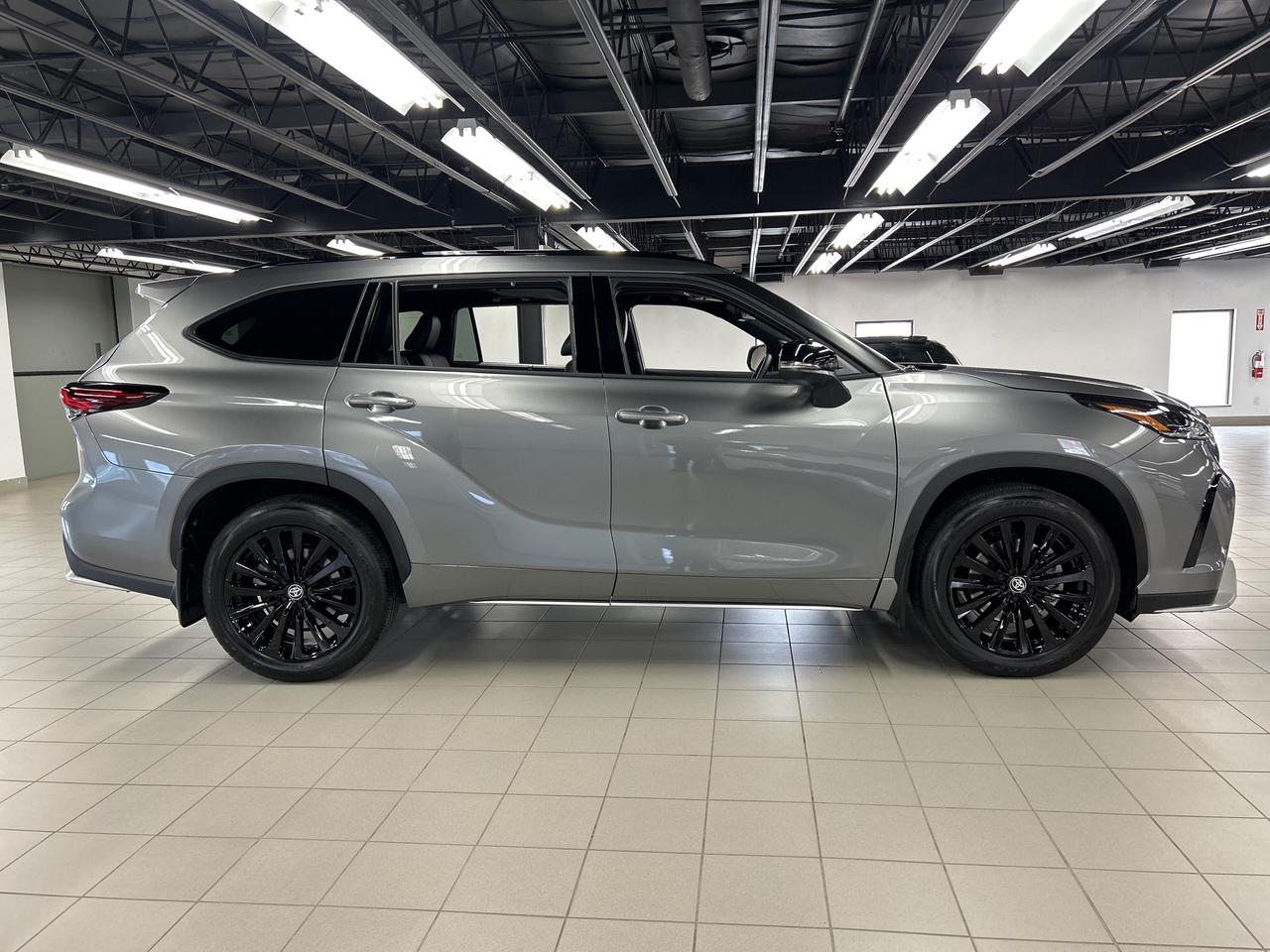 2026 Toyota Highlander XSE AWD Sunroof Heated Steering Power Liftgate Photo