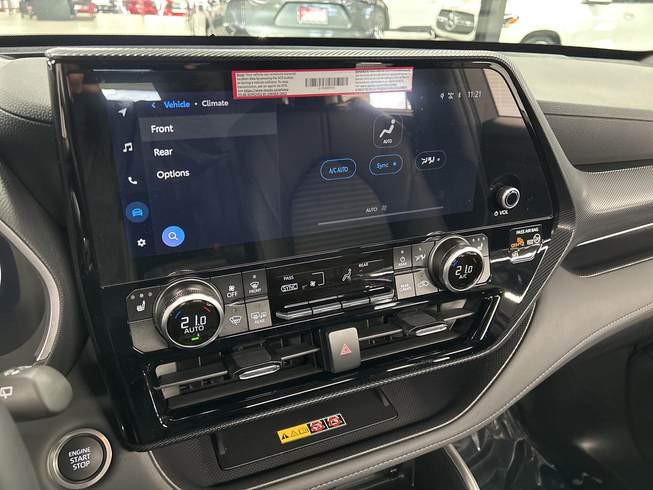 2026 Toyota Highlander XSE AWD Sunroof Heated Steering Power Liftgate Photo