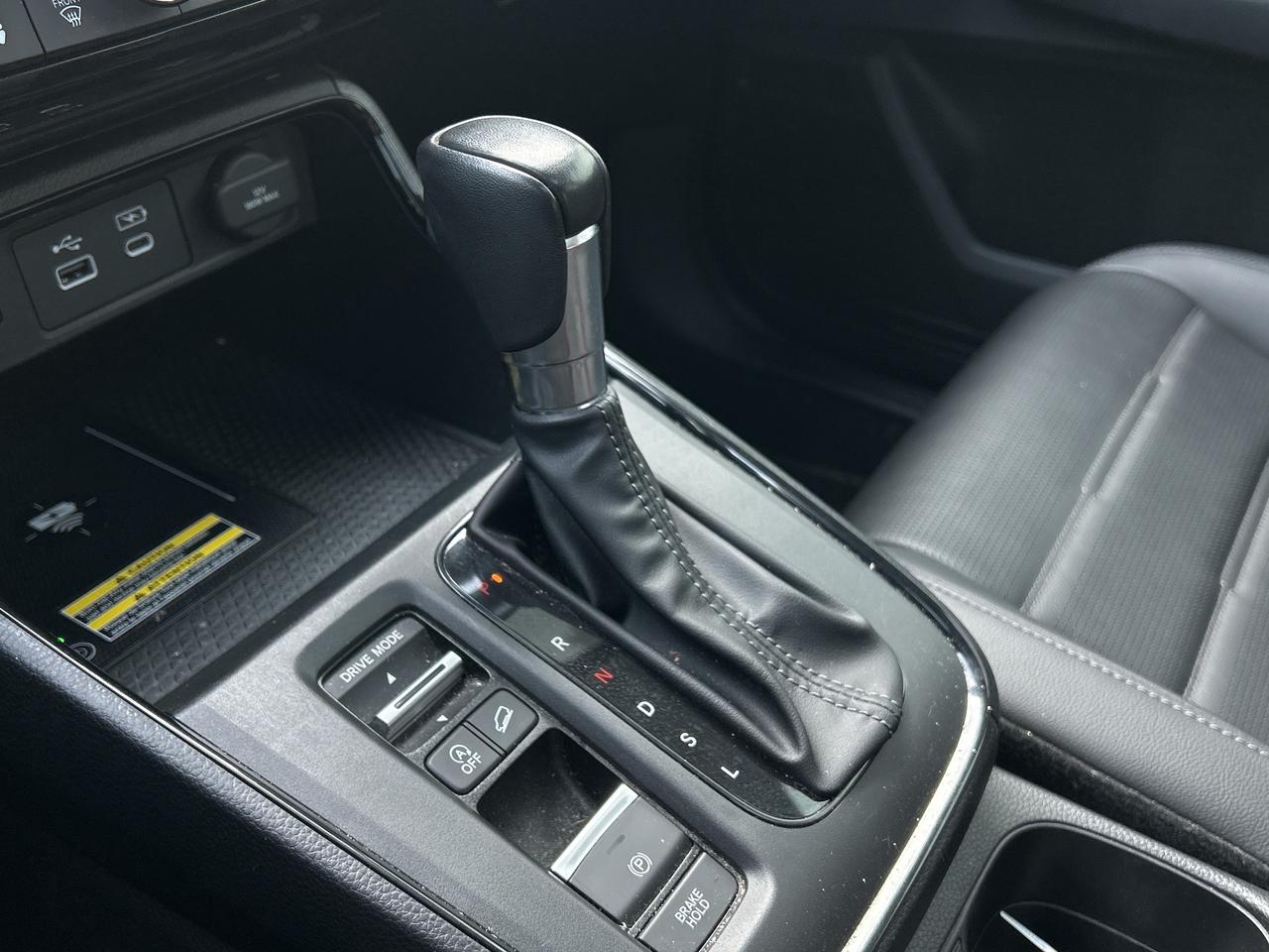 2024 Honda CR-V EX-L  Leather  Sunroof CarPlay Rear Camera Photo