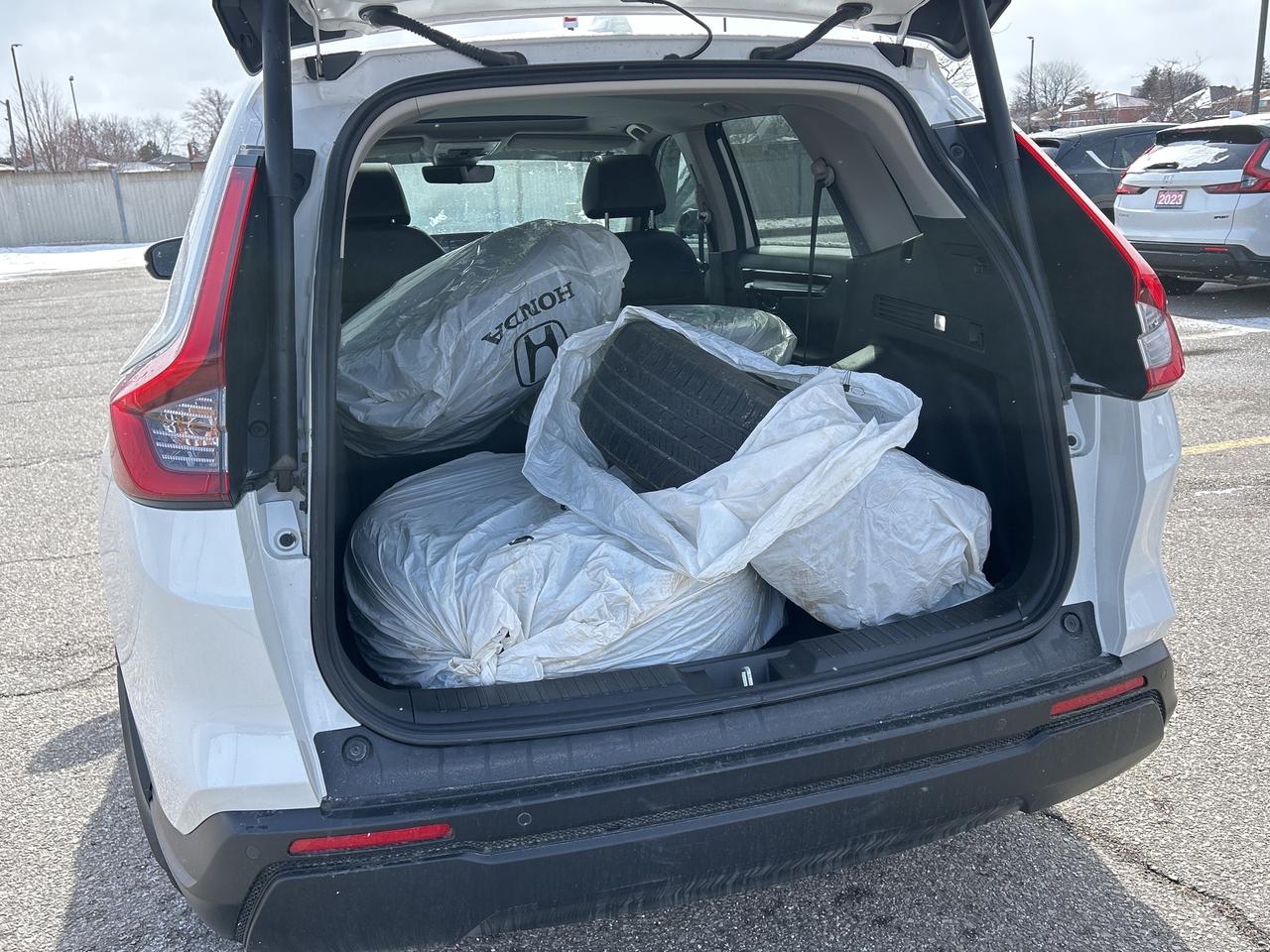 2024 Honda CR-V EX-L  Leather  Sunroof CarPlay Rear Camera Photo