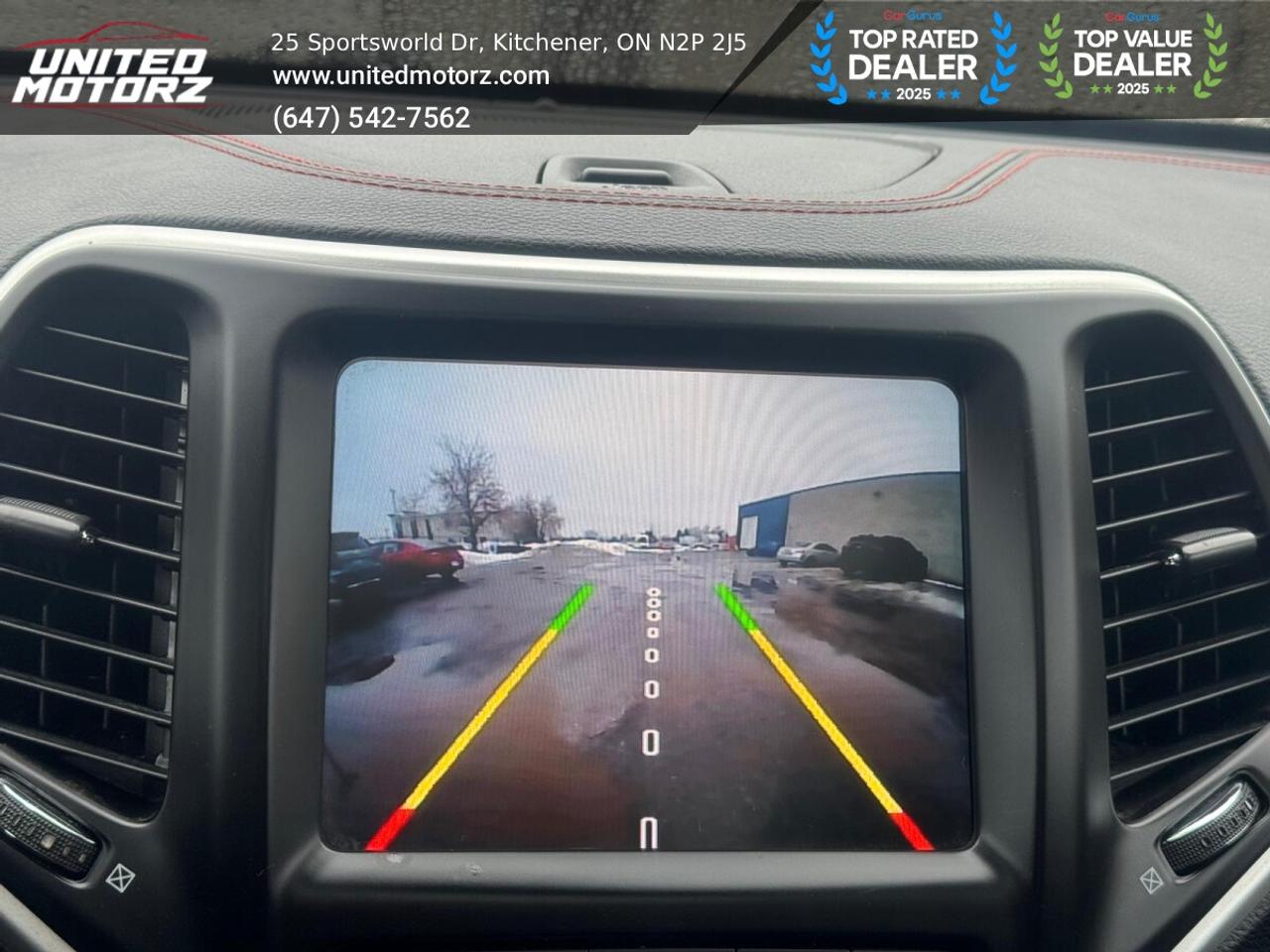 2015 Jeep Cherokee Trailhawk~SAFETY CERTIFIED~ONE OWNER~22 Service Re Photo