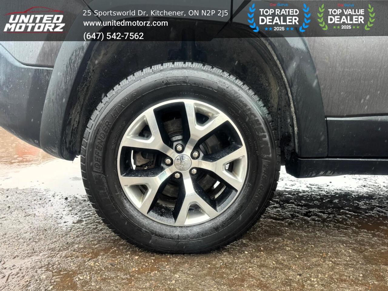 2015 Jeep Cherokee Trailhawk~SAFETY CERTIFIED~ONE OWNER~22 Service Re Photo