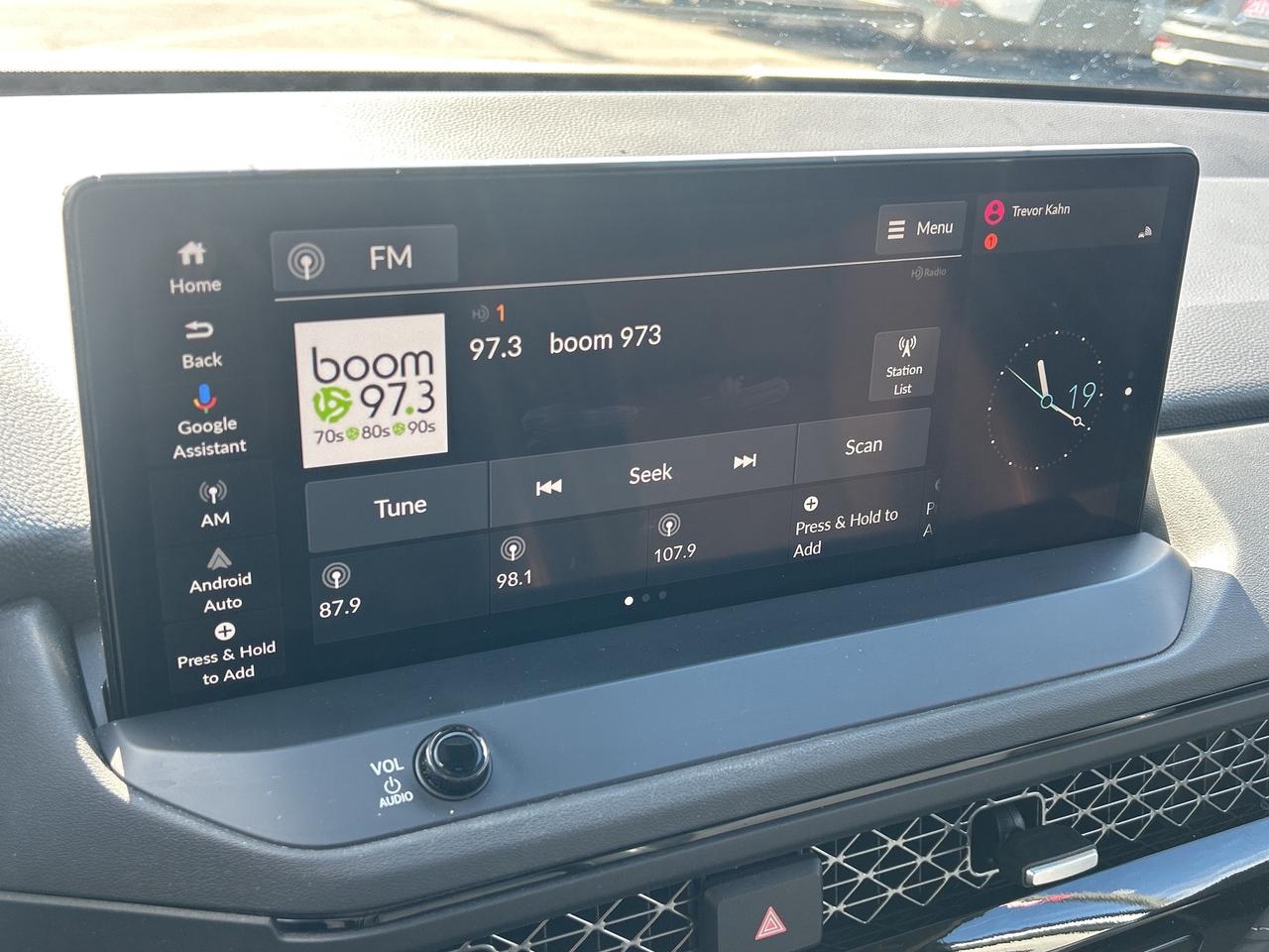 2025 Honda Accord Hybrid Touring eCVT Photo