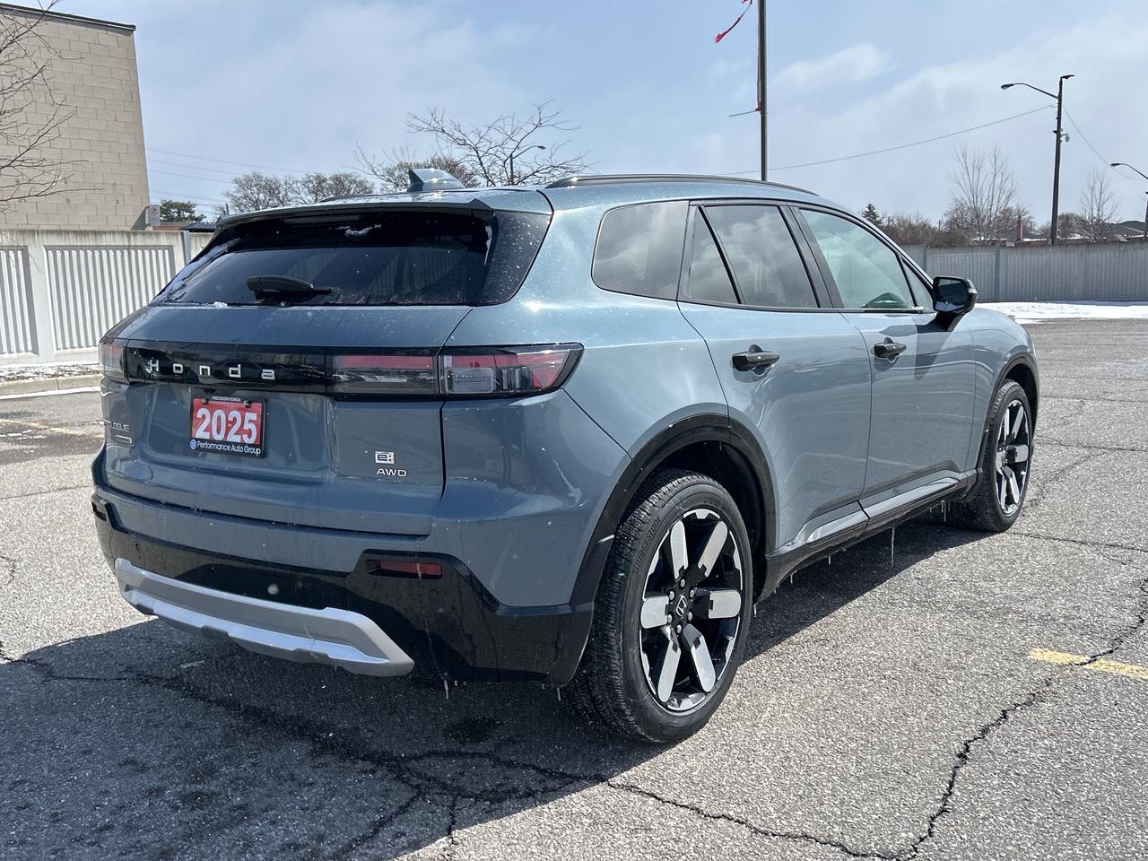 2025 Honda Prologue Touring Pano Roof Wireless  0.99% Financing O.A.C* Photo
