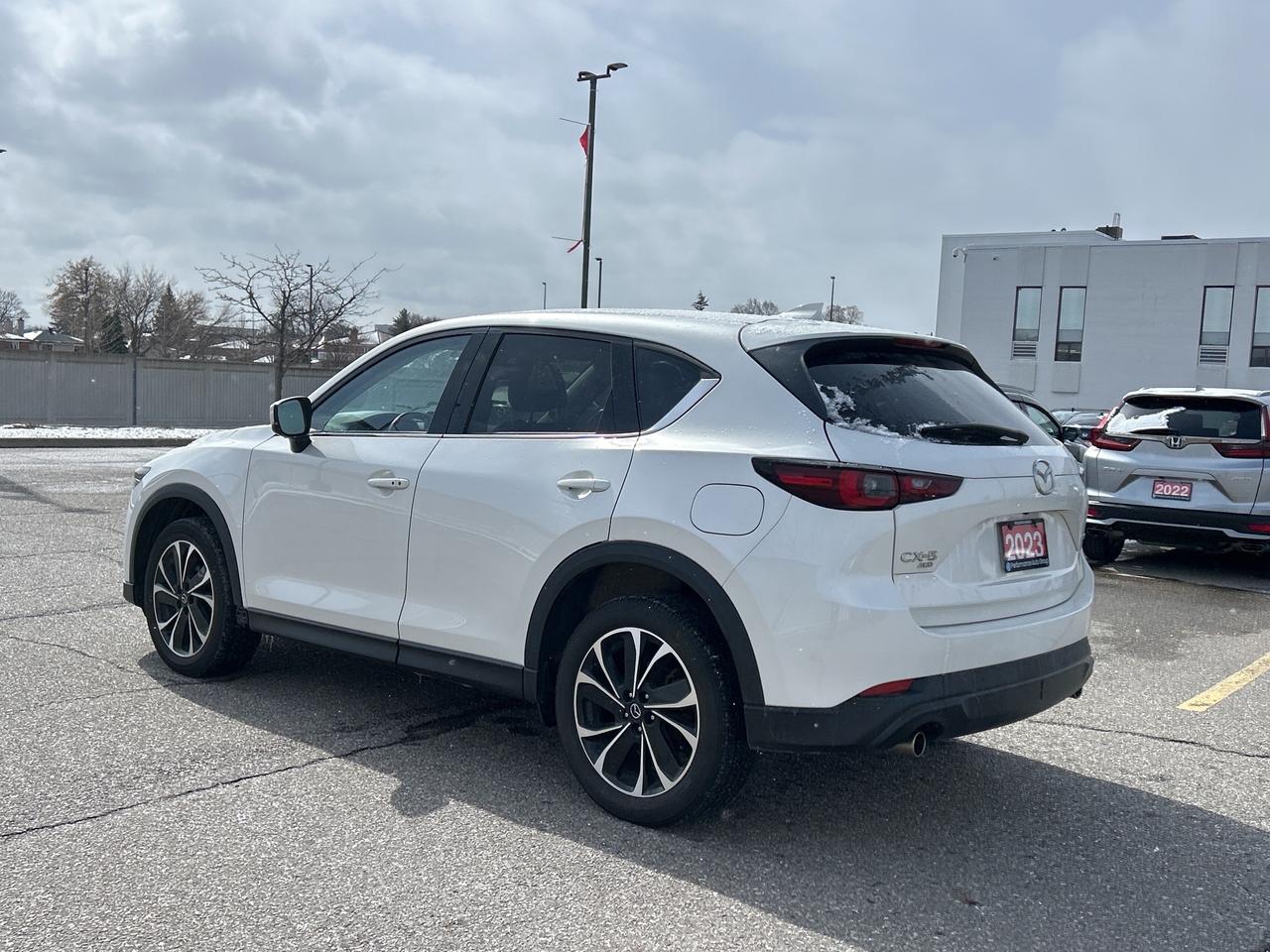 2023 Mazda CX-5 GT Leather CarPlay heated Steering HUD Photo2