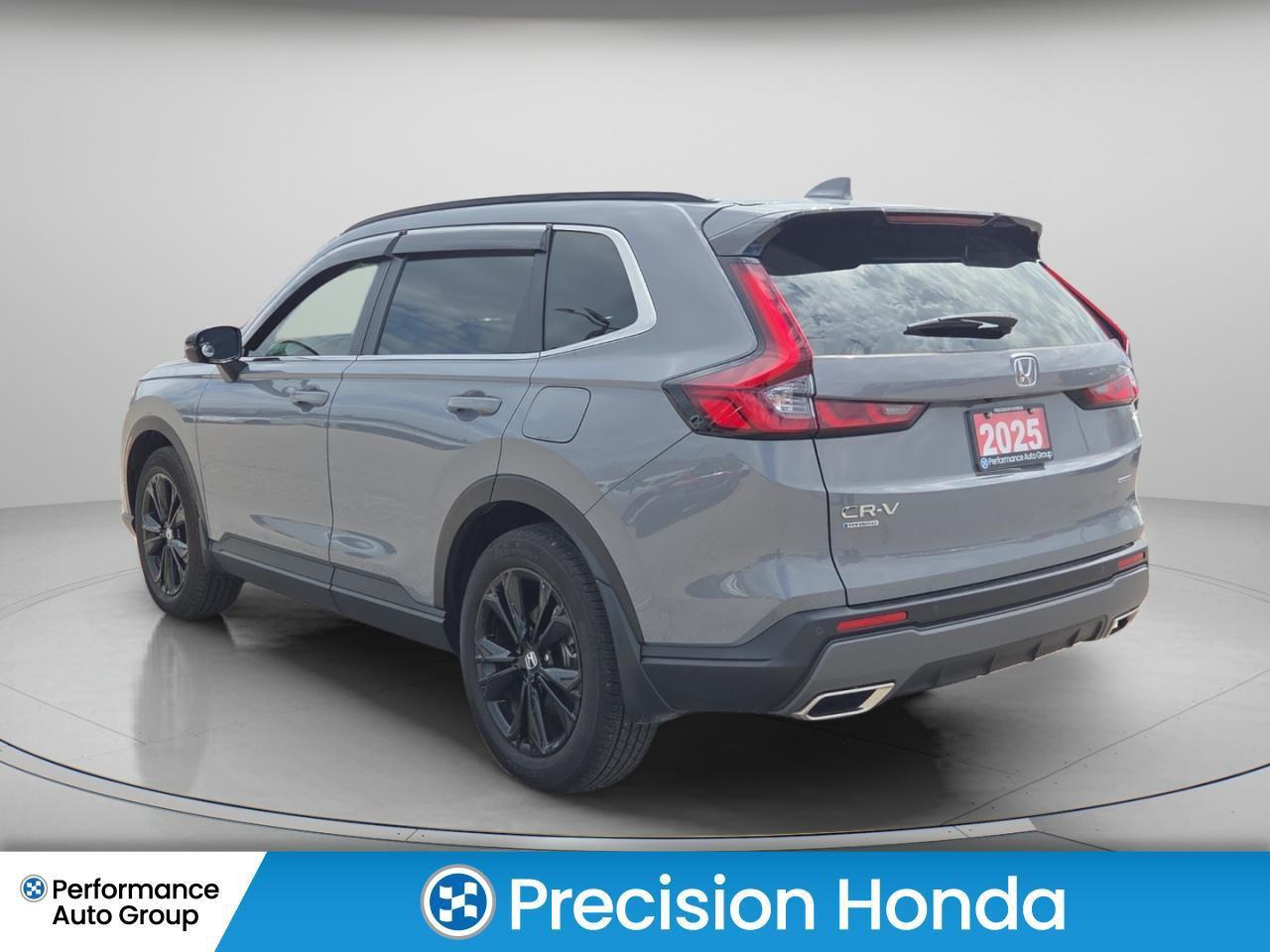 2025 Honda CR-V Hybrid Touring HYBRID Navi Leather Roof Wireless Charging Photo