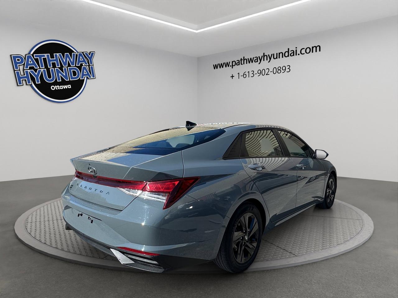 2022 Hyundai Elantra Preferred Photo