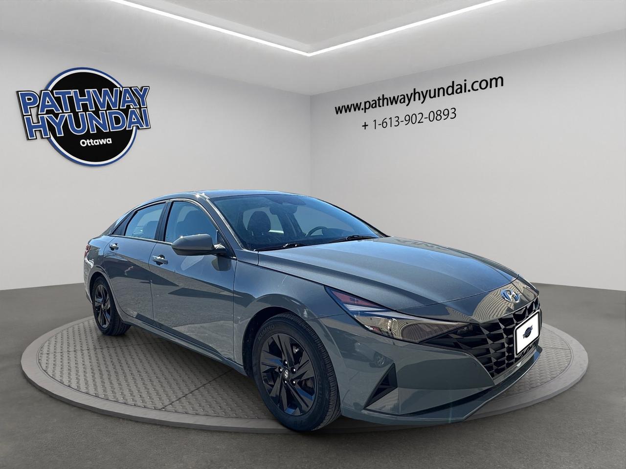 2022 Hyundai Elantra Preferred Photo