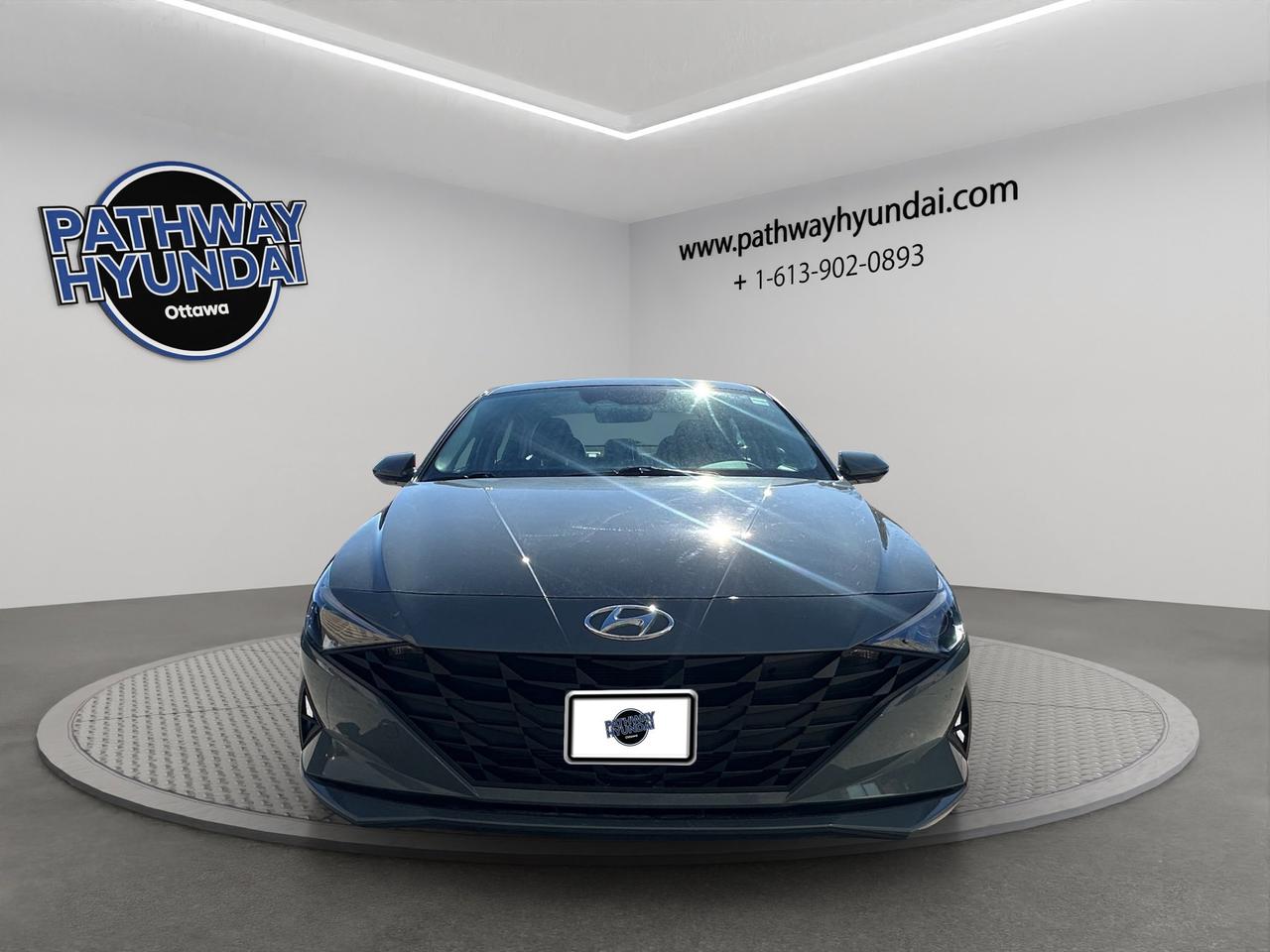 2022 Hyundai Elantra Preferred Photo
