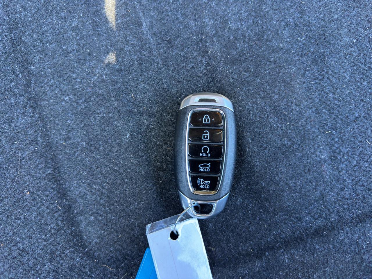 2022 Hyundai Elantra Preferred Photo