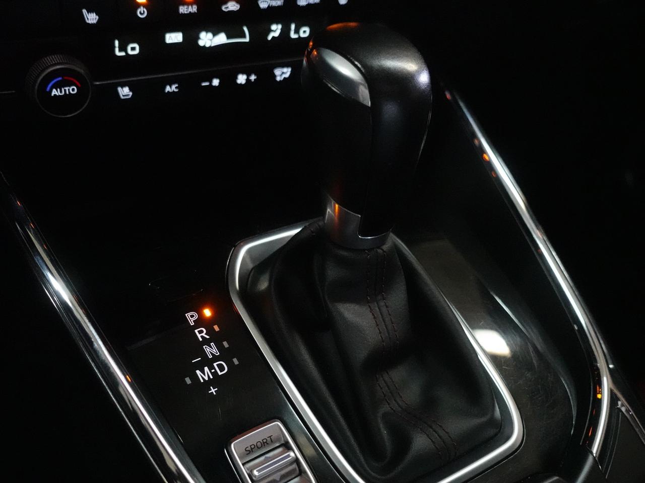 2022 Mazda CX-9 KURO | AWD | Sunroof | Leather | BSM | CarPlay