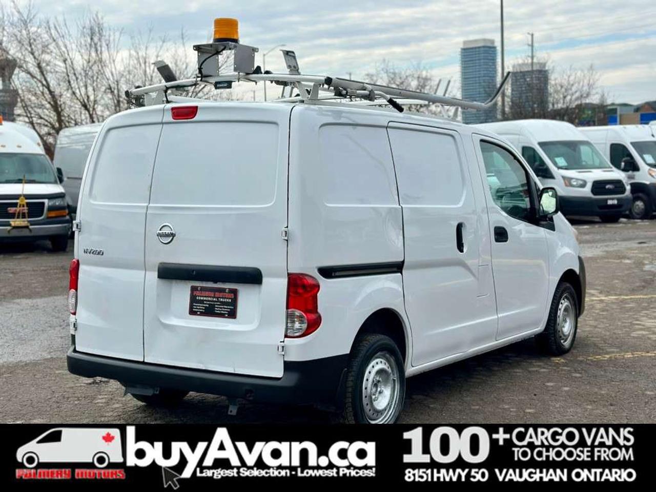 2019 Nissan NV200 SV + Divider Shelves Racks Photo
