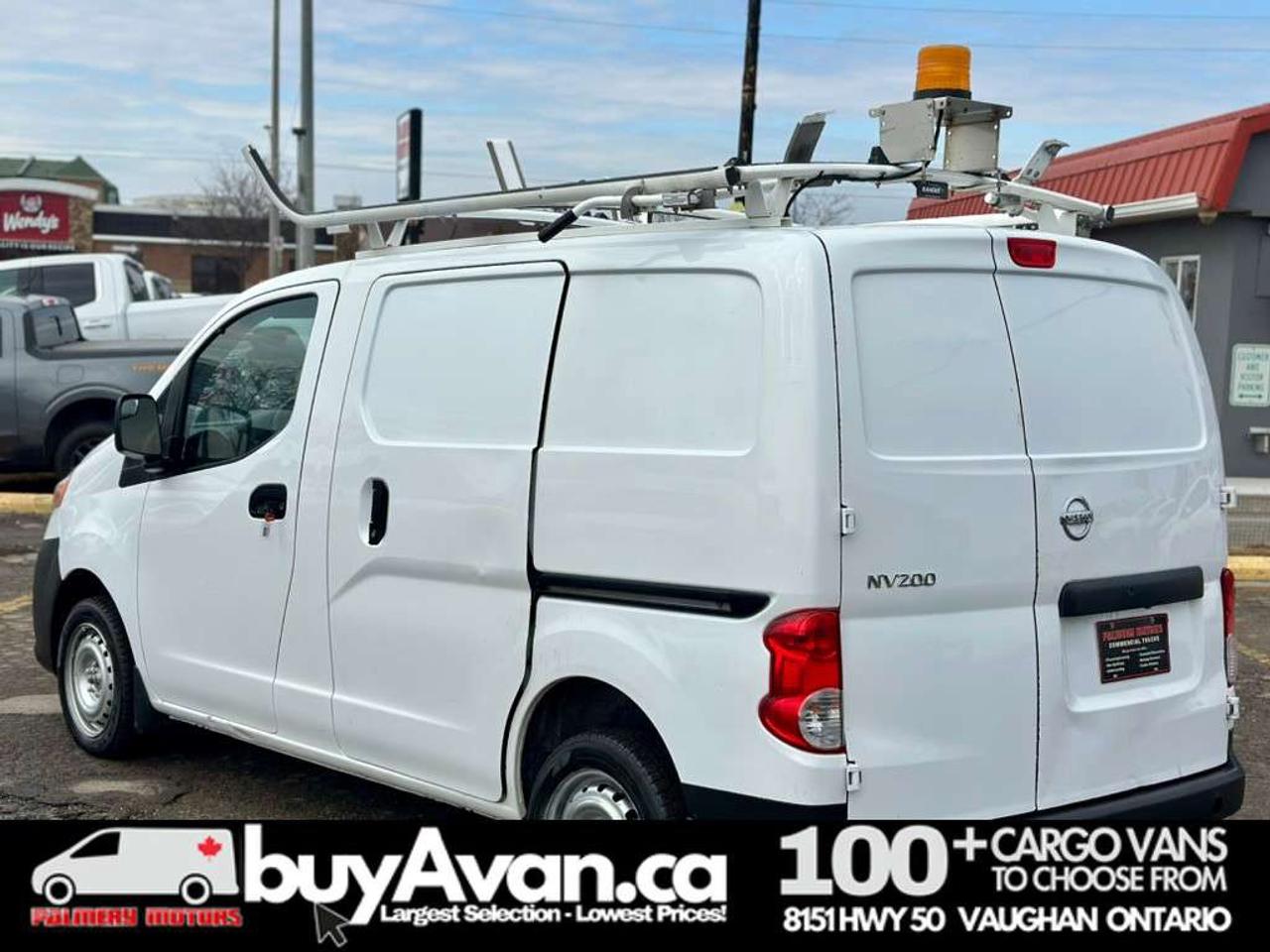 2019 Nissan NV200 SV + Divider Shelves Racks Photo