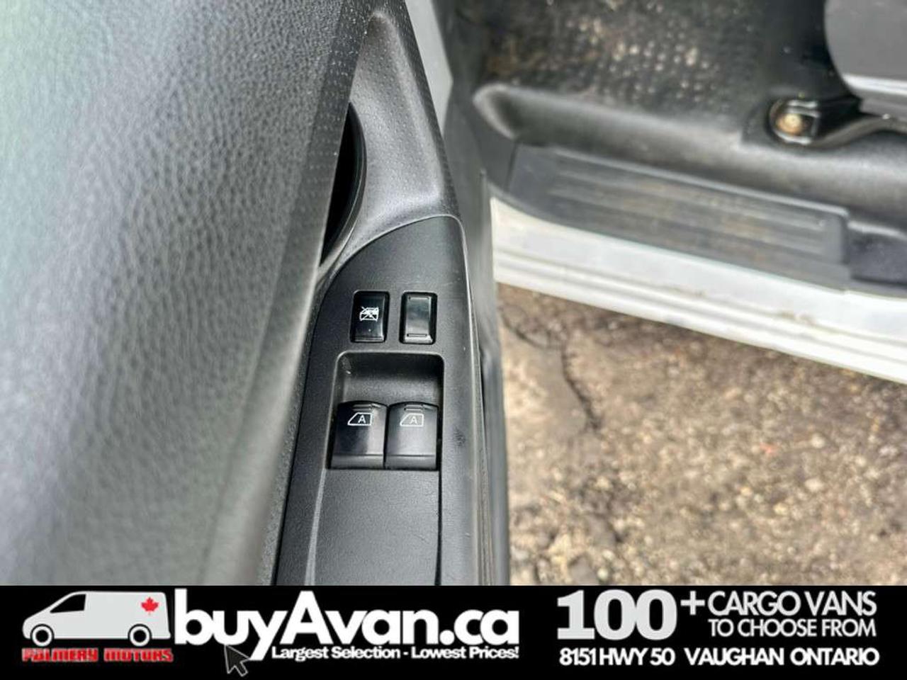 2019 Nissan NV200 SV + Divider Shelves Racks Photo
