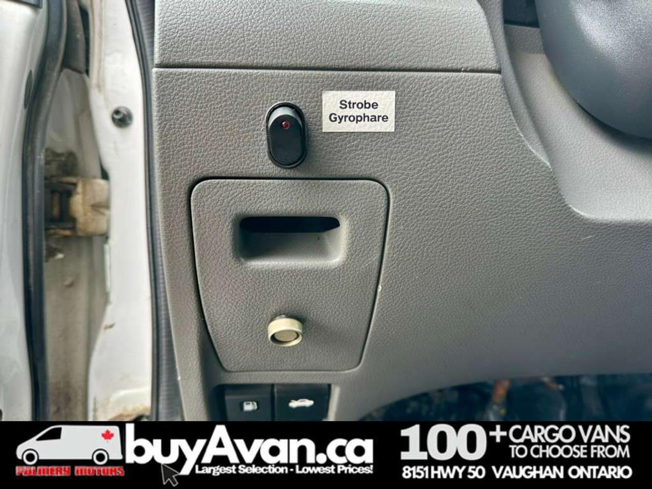 2019 Nissan NV200 SV + Divider Shelves Racks Photo