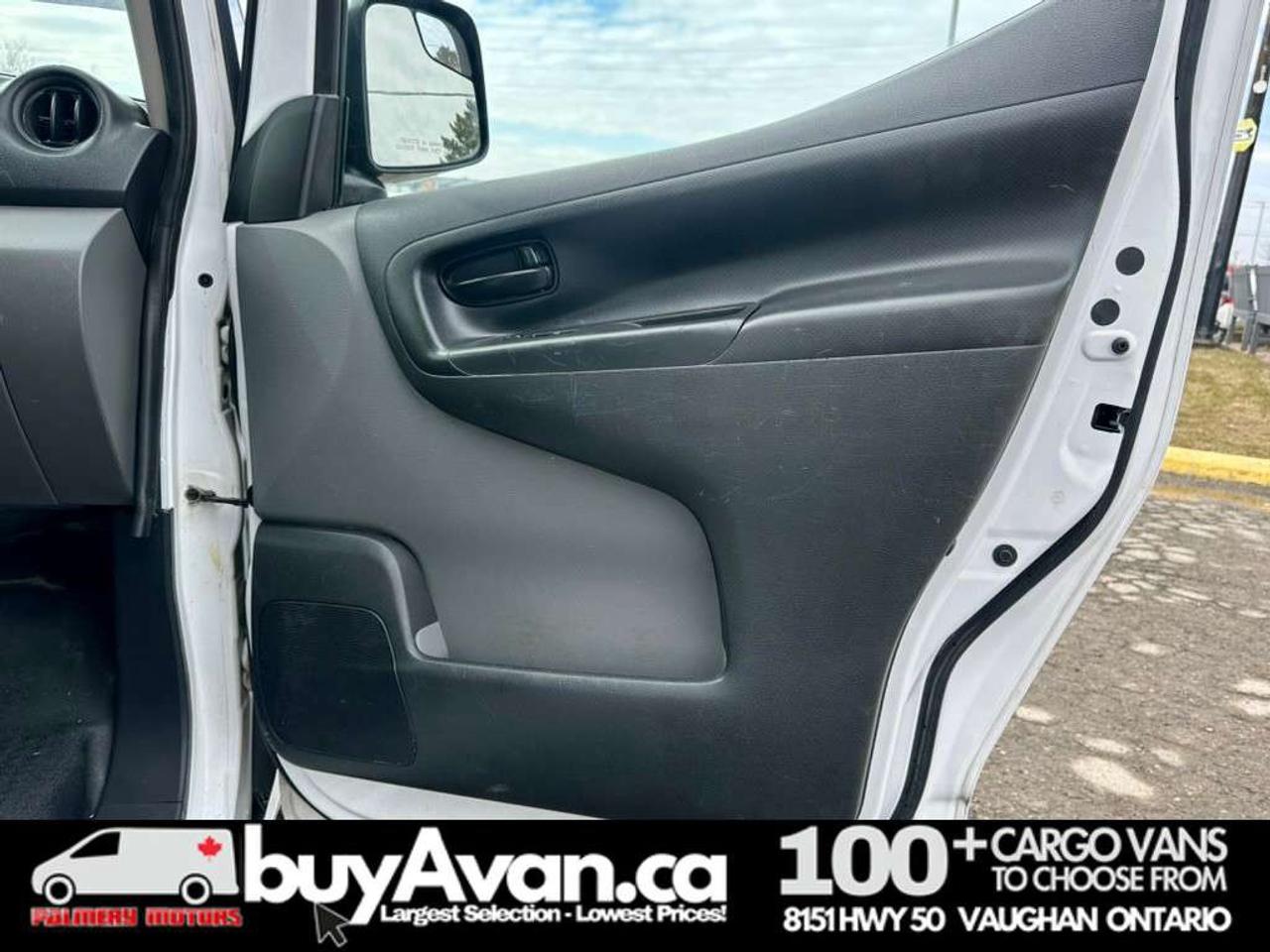 2019 Nissan NV200 SV + Divider Shelves Racks Photo