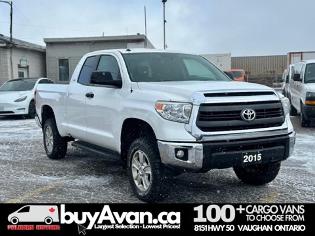 2015 Toyota Vans Tundra SR5 Crew Cab 4x4 Photo