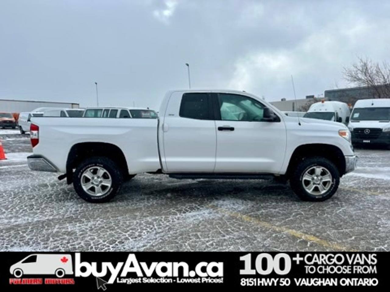 2015 Toyota Vans Tundra SR5 Crew Cab 4x4 Photo