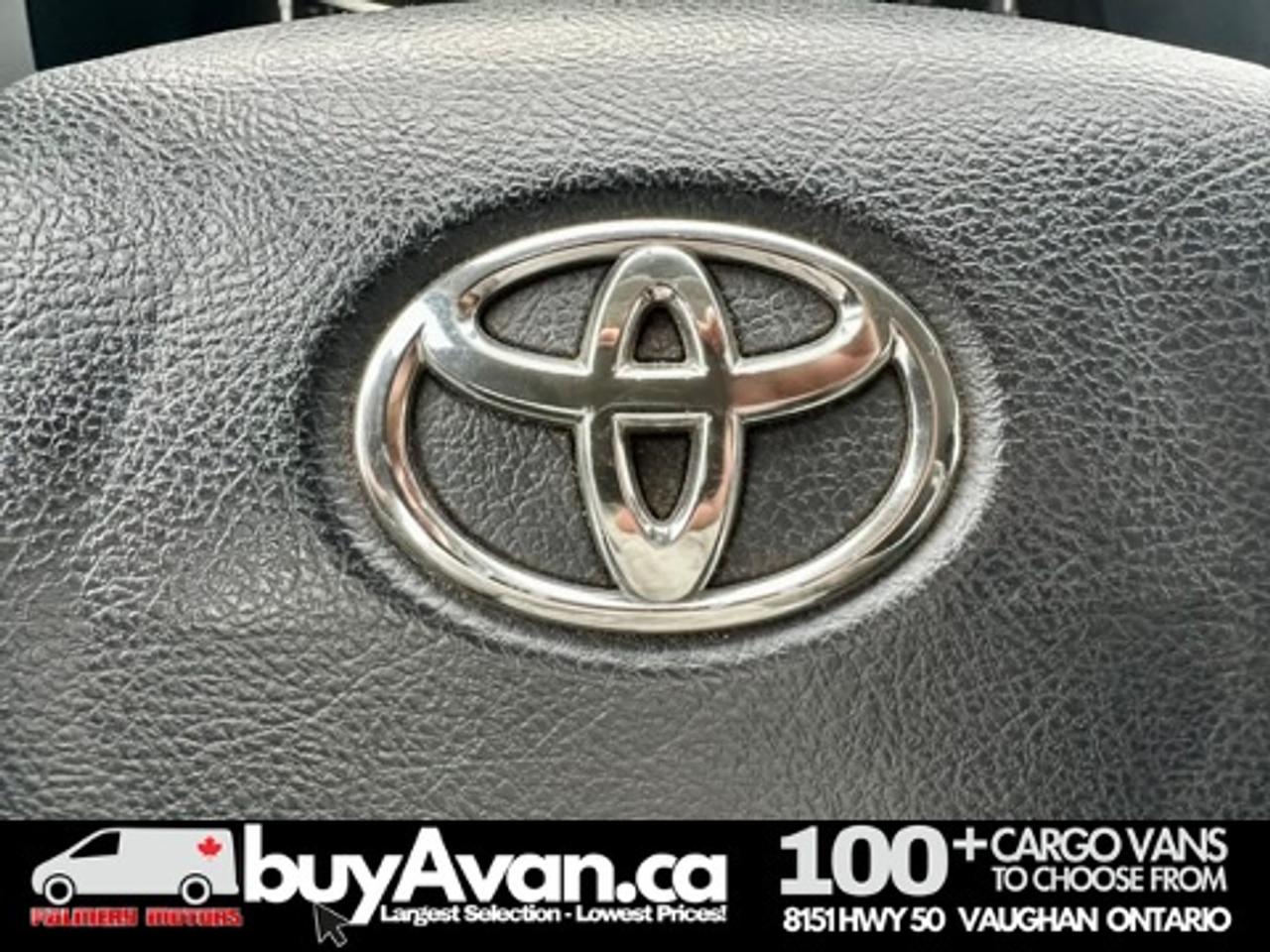 2015 Toyota Vans Tundra SR5 Crew Cab 4x4 Photo