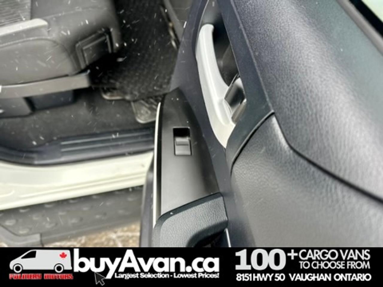 2015 Toyota Vans Tundra SR5 Crew Cab 4x4 Photo