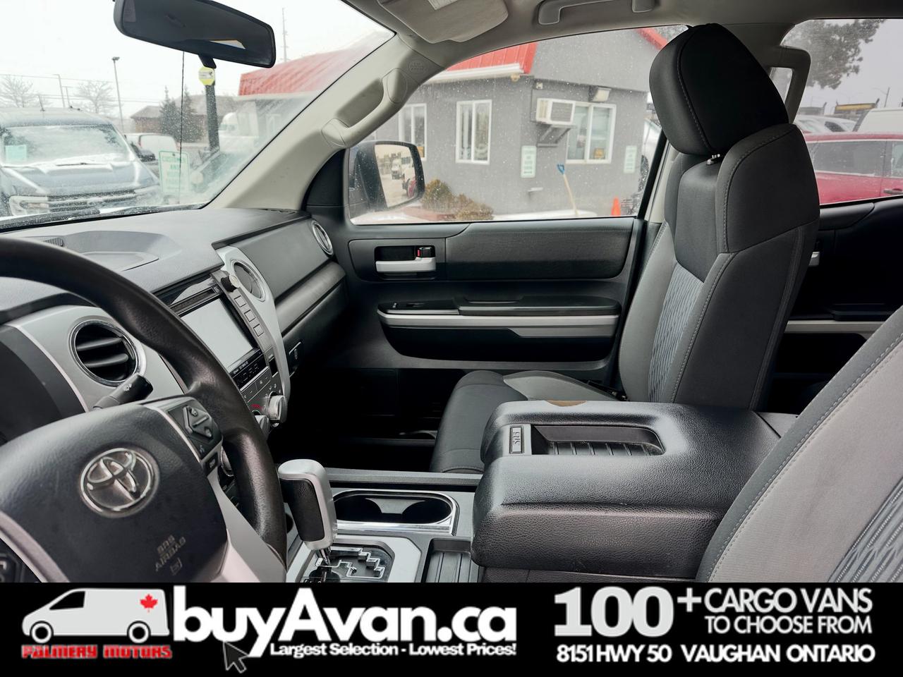 2015 Toyota Vans Tundra SR5 Crew Cab 4x4 Photo