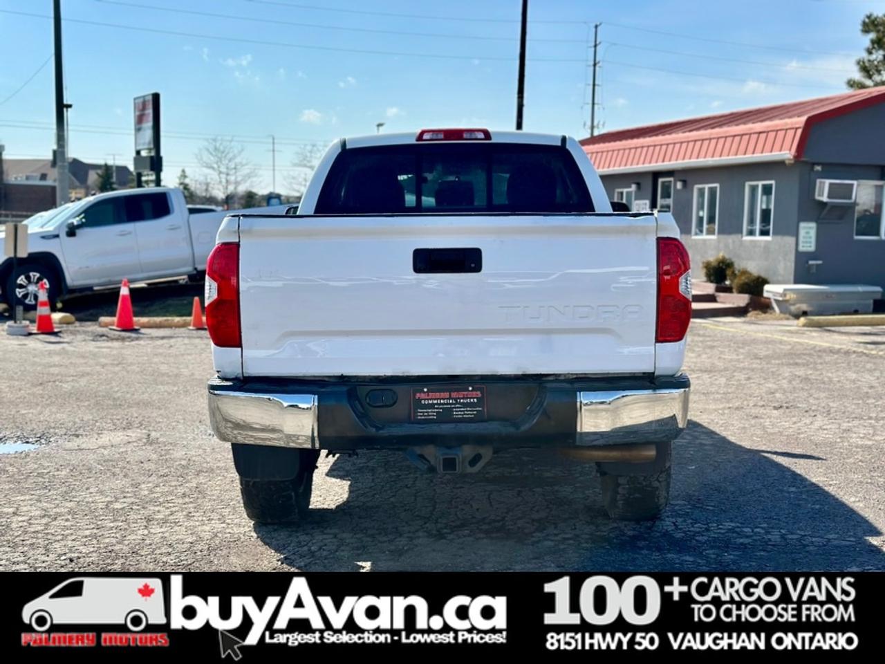 2015 Toyota Vans Tundra SR5 Crew Cab 4x4 Photo