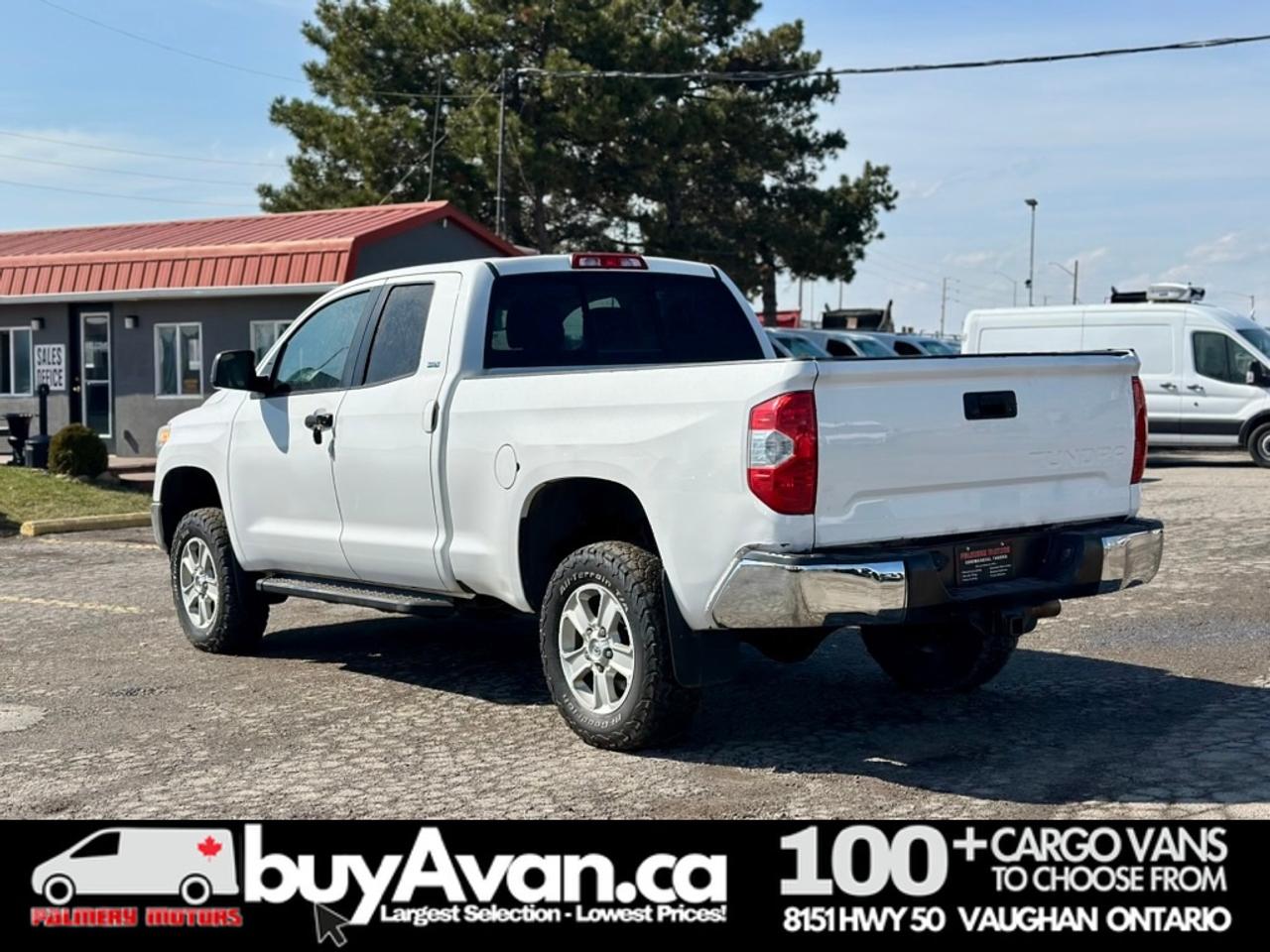 2015 Toyota Vans Tundra SR5 Crew Cab 4x4 Photo