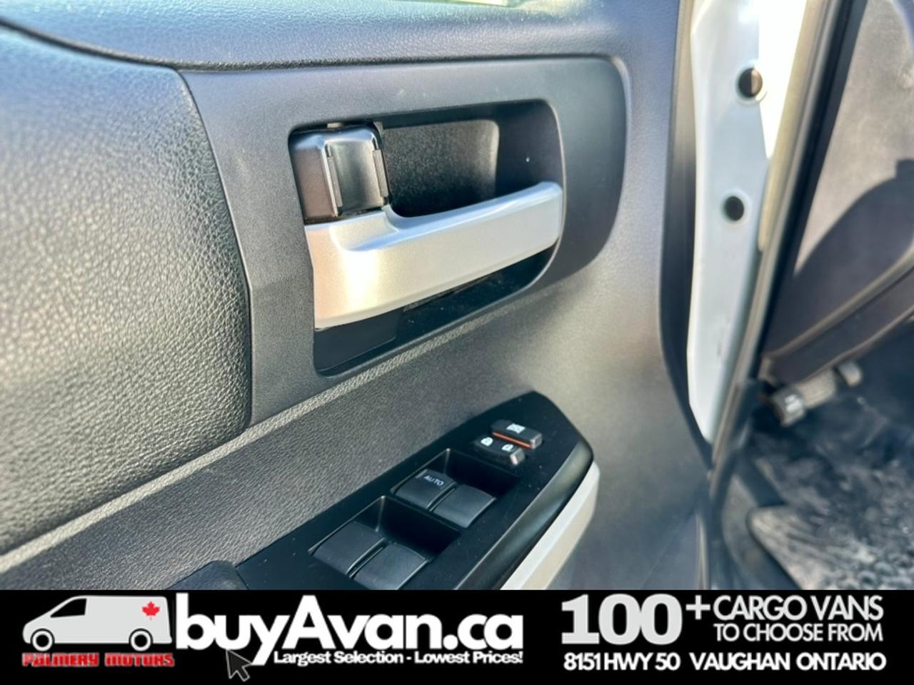 2015 Toyota Vans Tundra SR5 Crew Cab 4x4 Photo