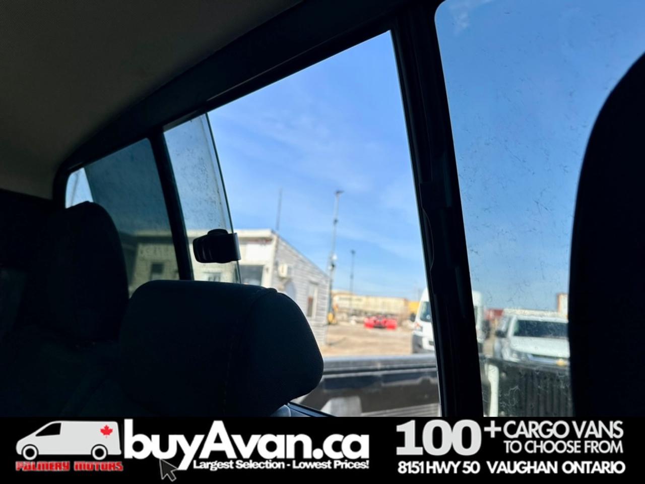 2015 Toyota Vans Tundra SR5 Crew Cab 4x4 Photo