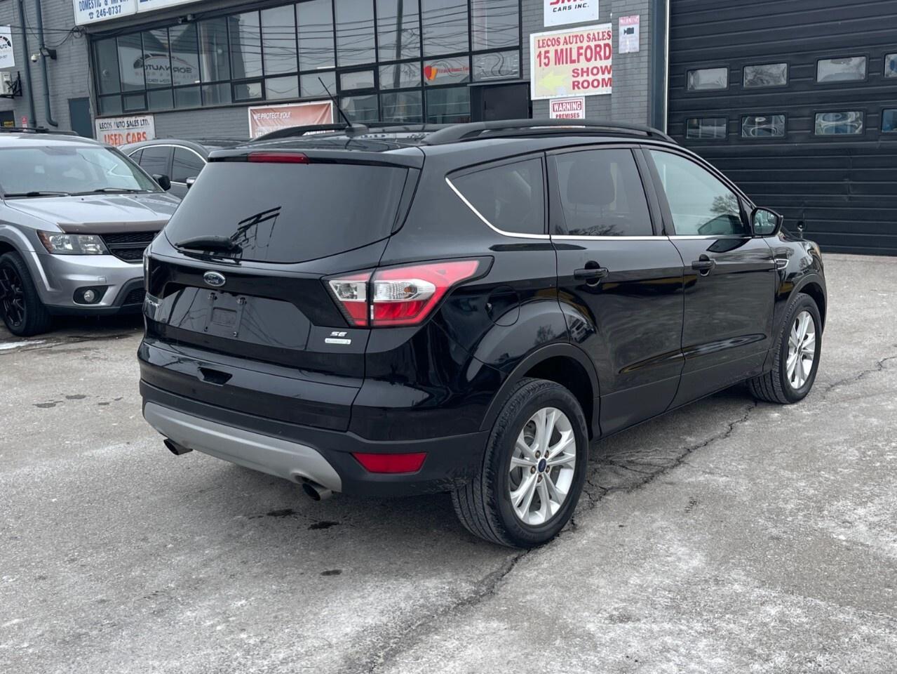 2017 Ford Escape FWD 4dr SE Backup cam/heated seats/air conditionin Photo4