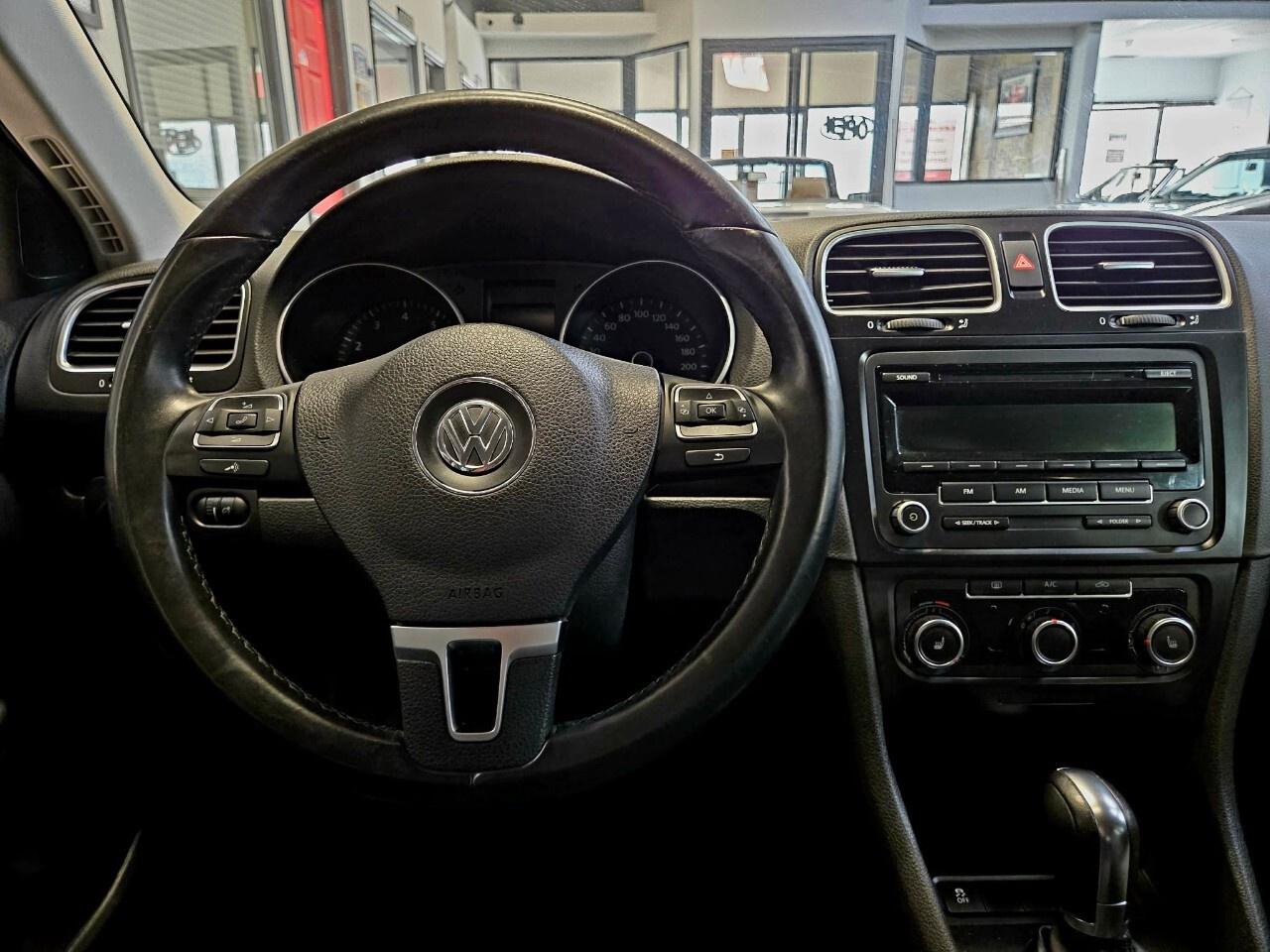 2013 Volkswagen Golf Wagon 4dr Auto Comfortline One Owner/Bluetooth/Heated Se Photo