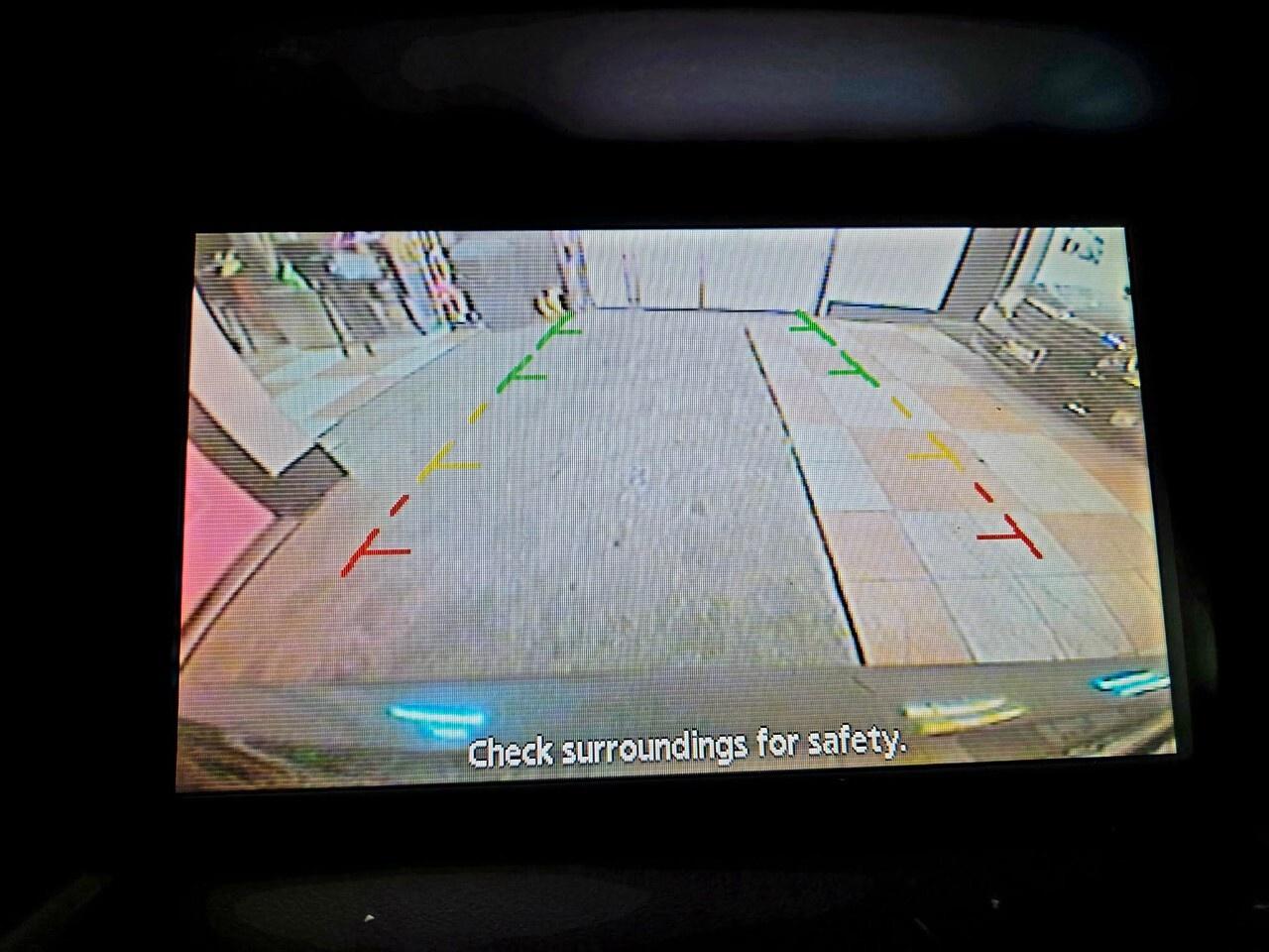 2013 Nissan Pathfinder 4WD 4dr SL Clean CarFax/Full Sunroof/Leather Loade Photo