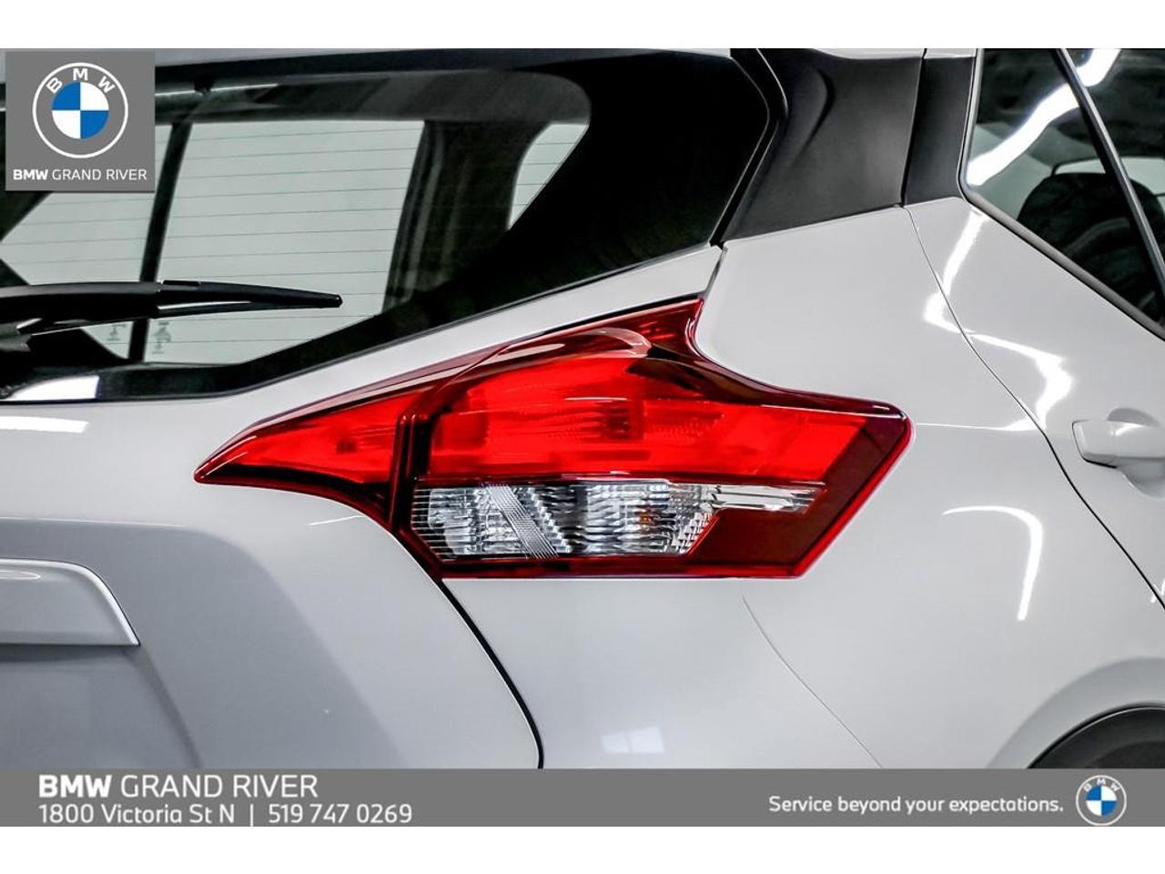 2020 Nissan Kicks SV (CVT) 4dr Front-Wheel Drive Photo4