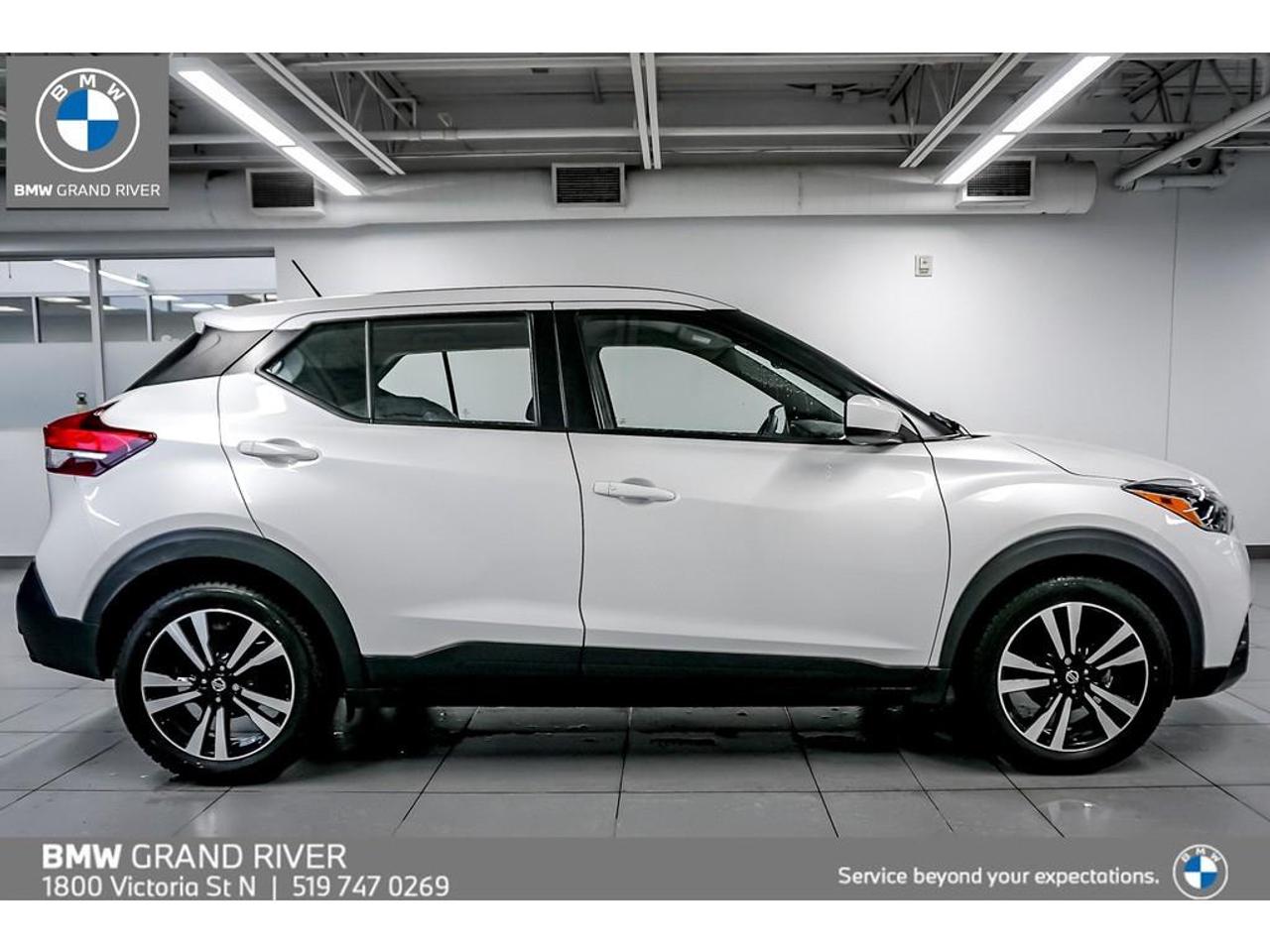 2020 Nissan Kicks SV (CVT) 4dr Front-Wheel Drive Photo2