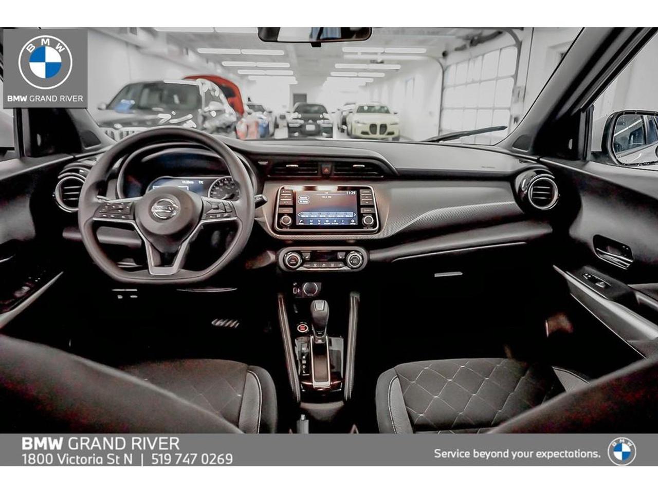 2020 Nissan Kicks SV (CVT) 4dr Front-Wheel Drive Photo