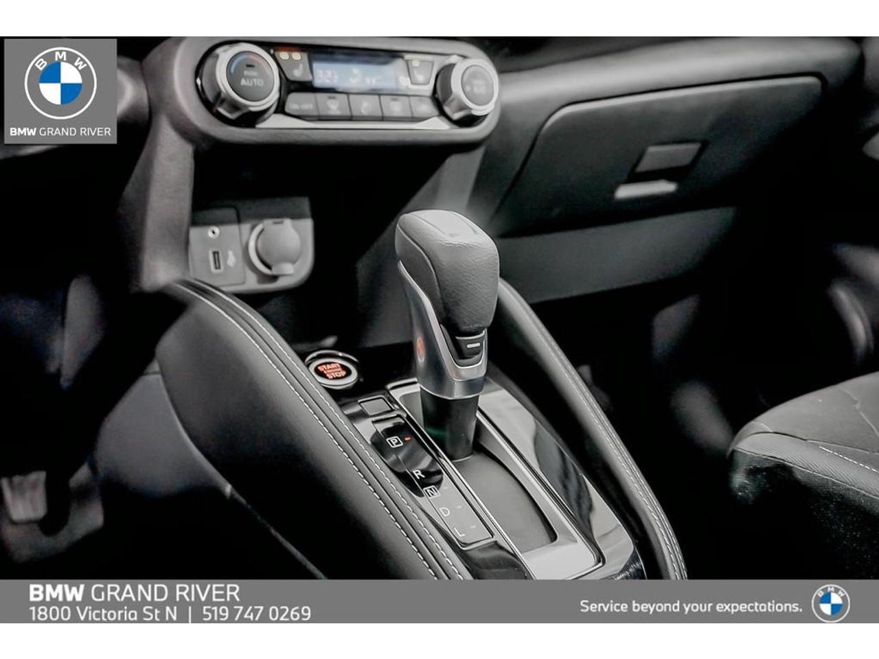 2020 Nissan Kicks SV (CVT) 4dr Front-Wheel Drive Photo