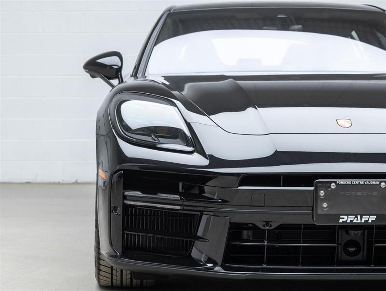 2026 Porsche Panamera  Photo