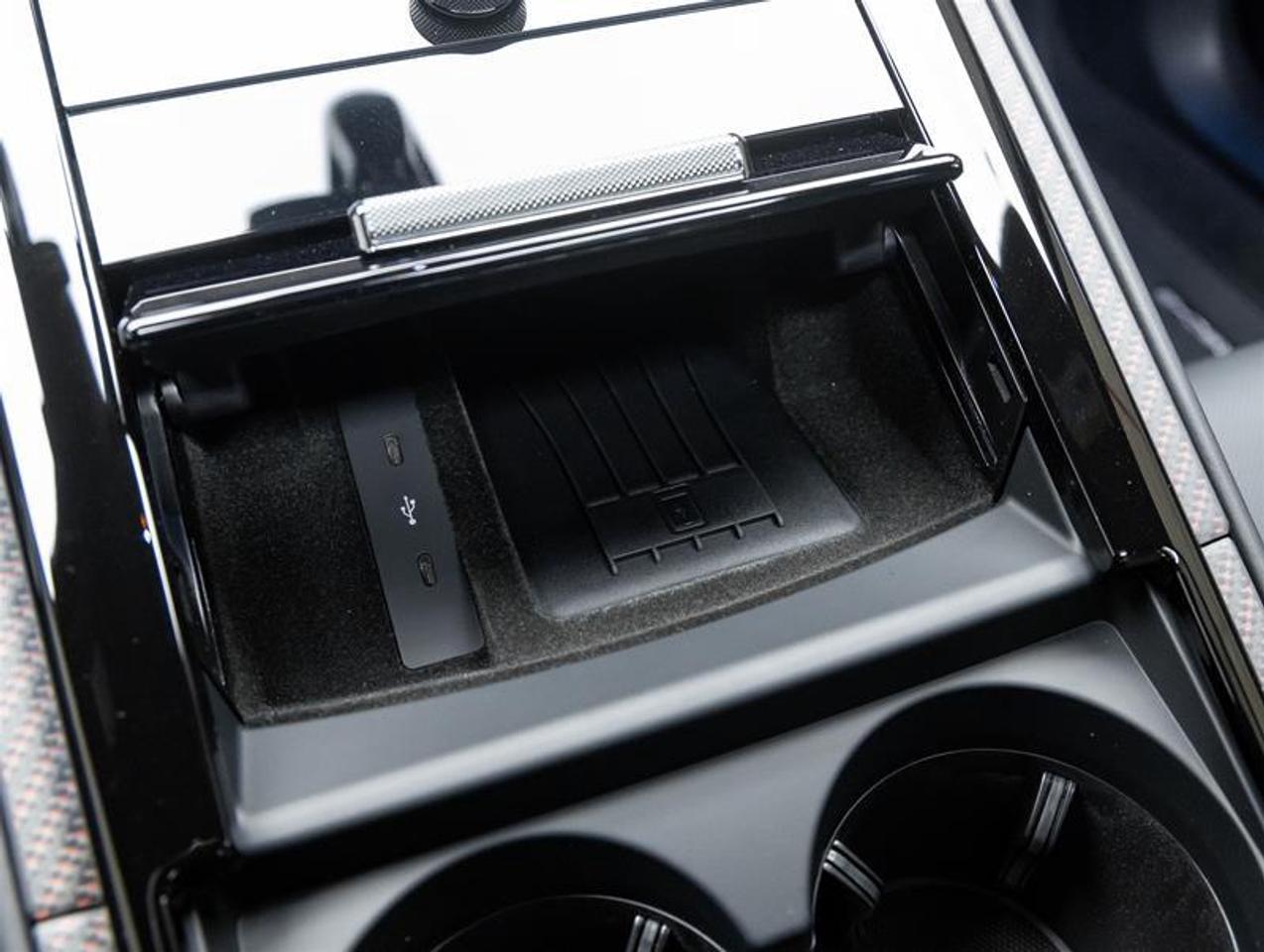 2026 Porsche Panamera  Photo