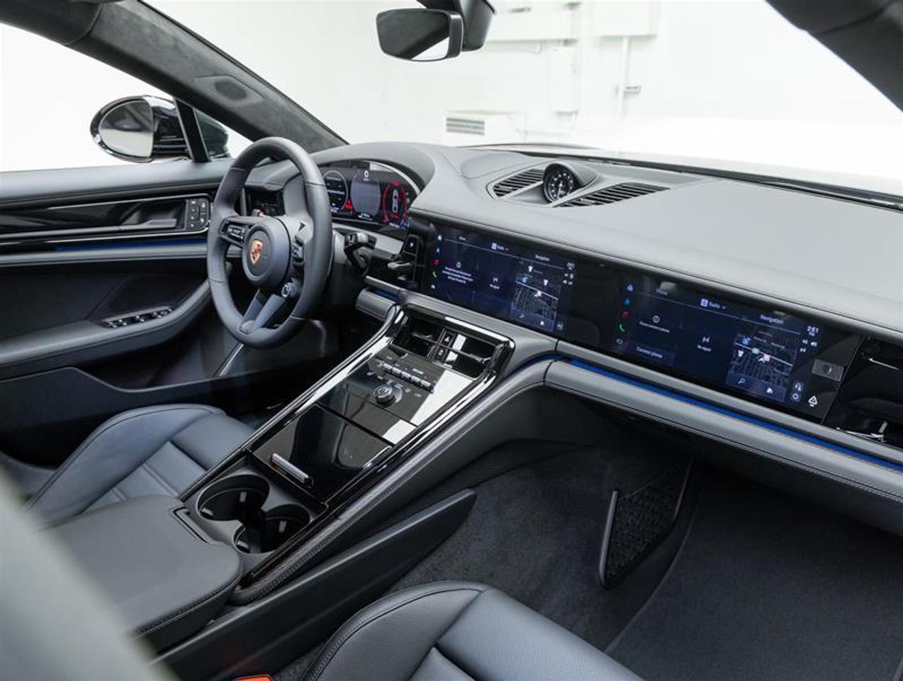 2026 Porsche Panamera  Photo