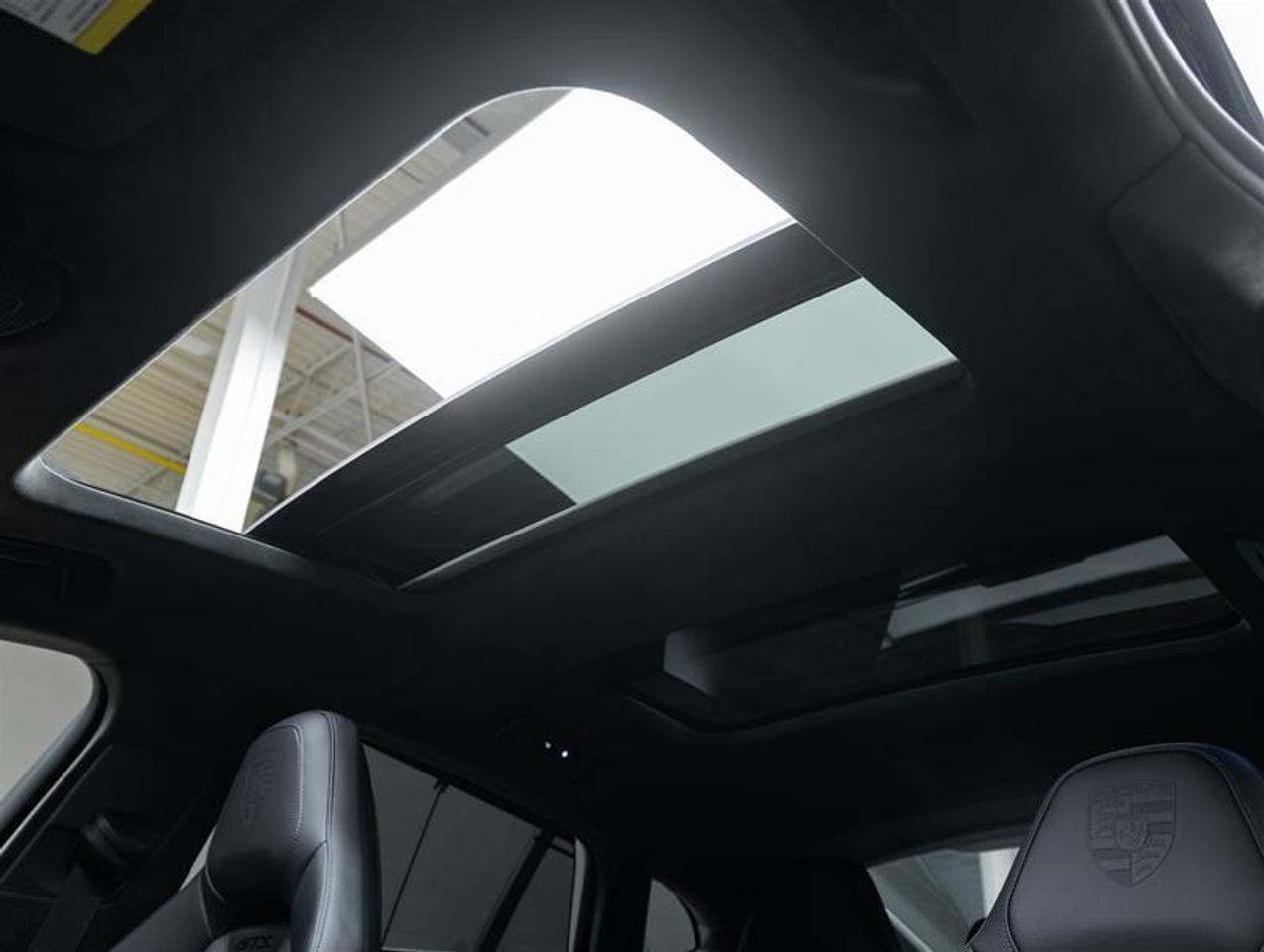 2026 Porsche Panamera  Photo