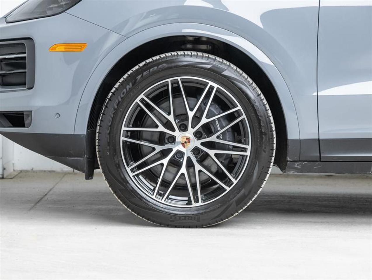 2026 Porsche Cayenne  Photo