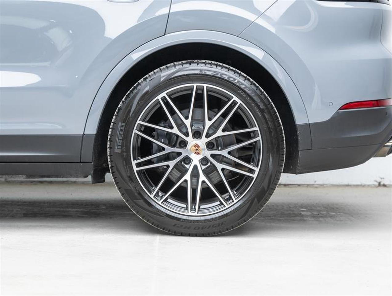 2026 Porsche Cayenne  Photo